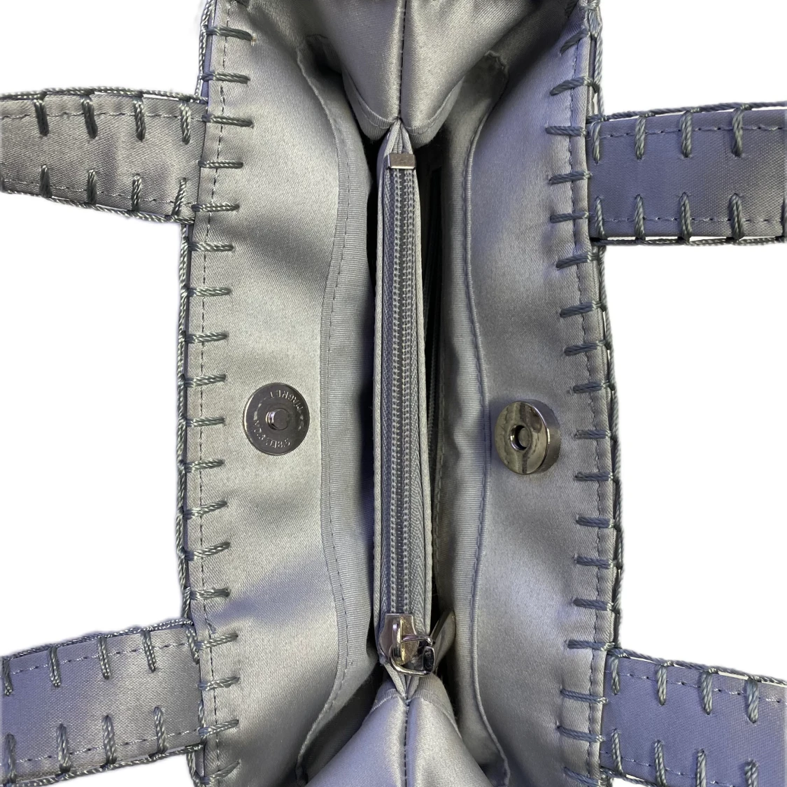 2000s Silver Satin Midi Handbag 🖤 - 90