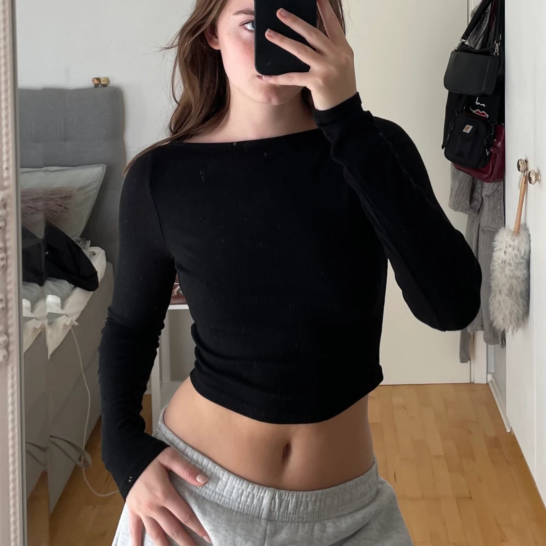 Svart långärmad tröja