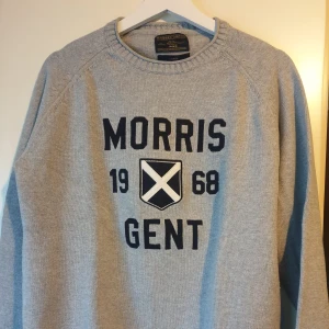 Morris tröja  - Bra skick liten i storlek , storlek L