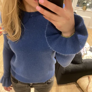 Cashmere tröja  - Jättesnygg cashmere blå tröja från Soft Goat💓💓