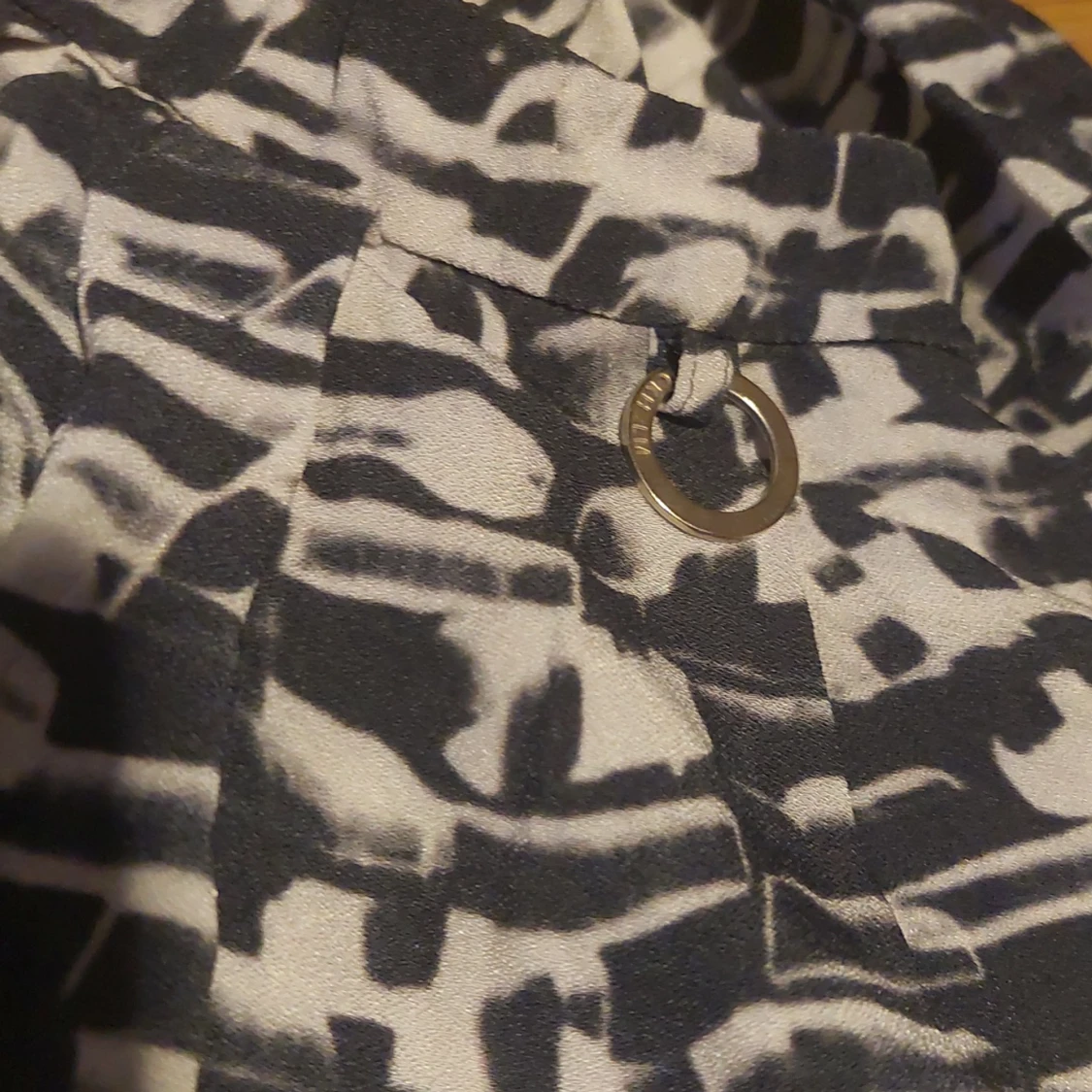 Stockholm LM stl 36 knälång kjol - 91