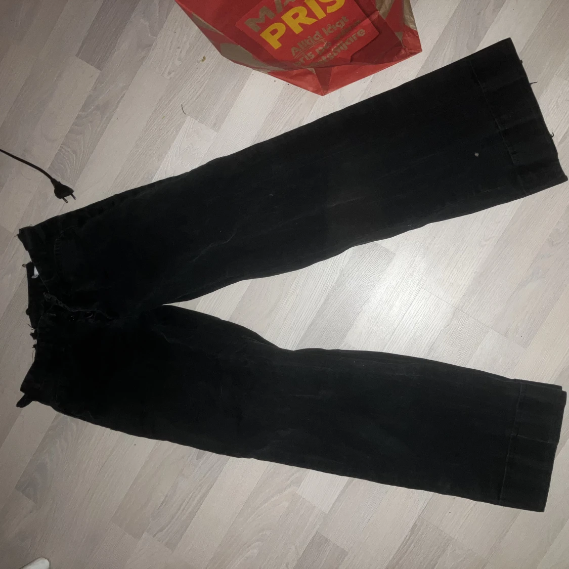 Svarta kostymbyxor - 91