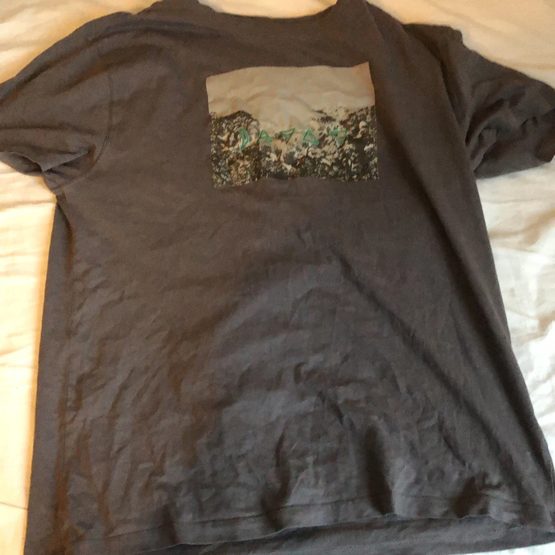 Grå tröja L ( stor tröja ) 