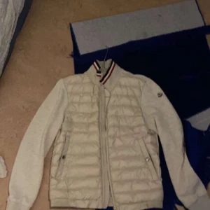 Strl XS/S - Bra skicka