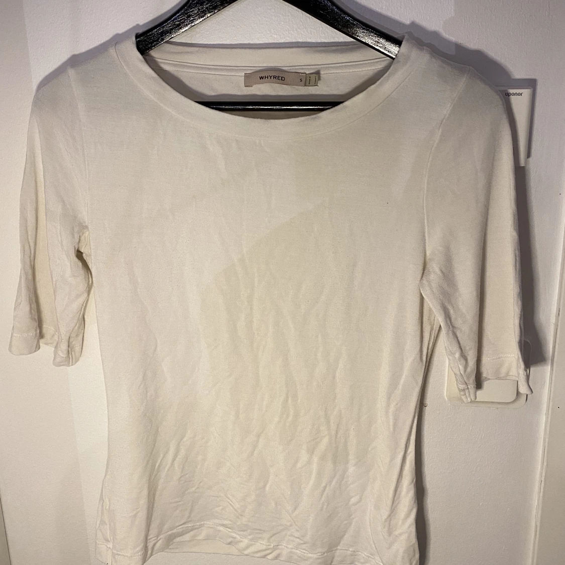Vit top från Whyred
