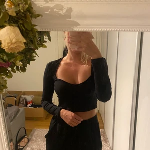 Svart topp  - Fint skick