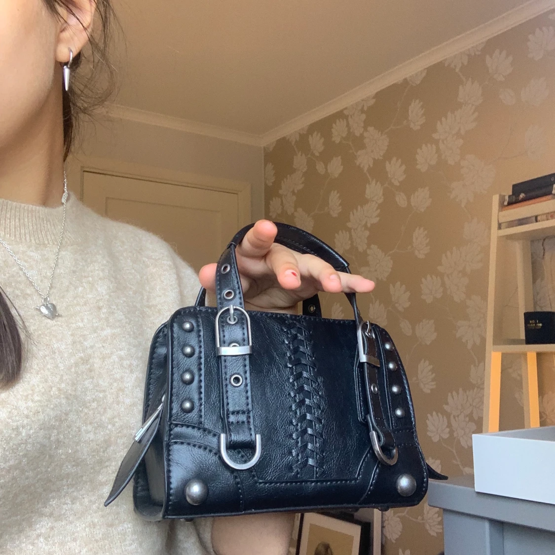 Slutsåld zara väska!