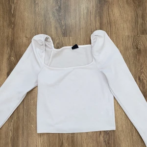 Tröja - Oanvänd (kan fraktas) 