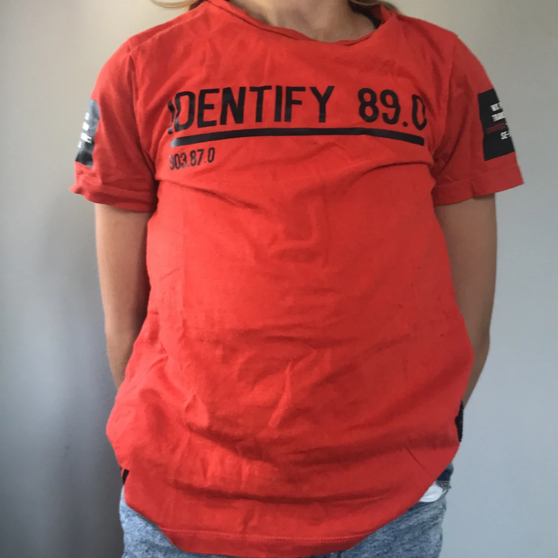 Jag säljer ett tre pack med t-shirts! - 91