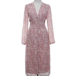 Värdelns finaste Adoore klänning  - Helt perfekt och fin klänning från Adoore. Men som tyvärr är för liten för mig. Storlek XS