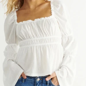 Majliz top - En topp från ginatricot som jag inte fått användning för. Använd en gång