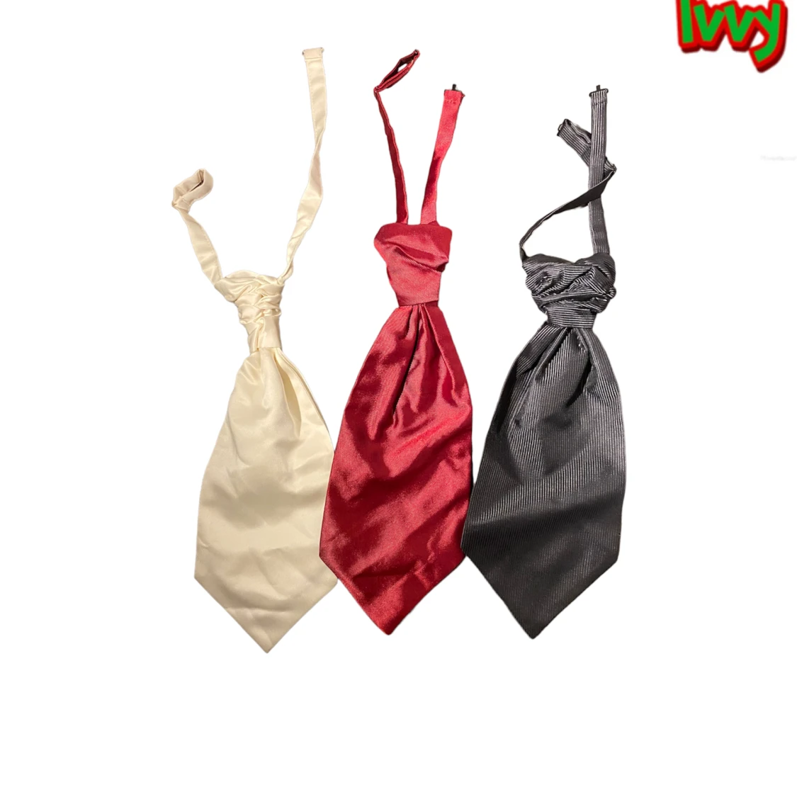 Svart, vit, och röd tie🖤🤍❤️