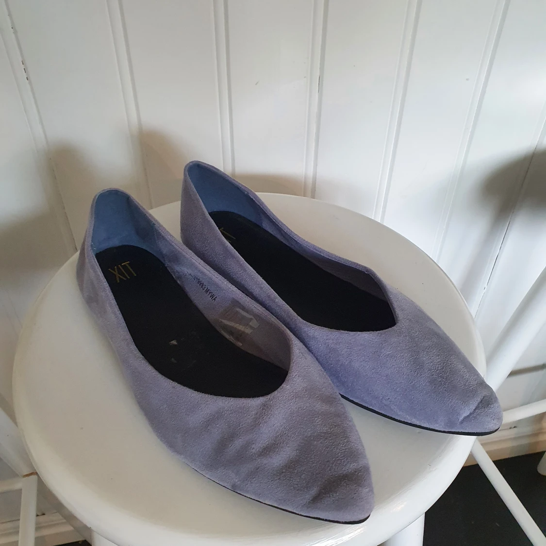 Lågskor spetsiga lila/grå st 41