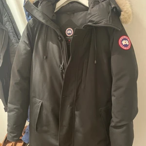 Canada Goose Chateau - Storlek L, 8/10 cond, TTS.