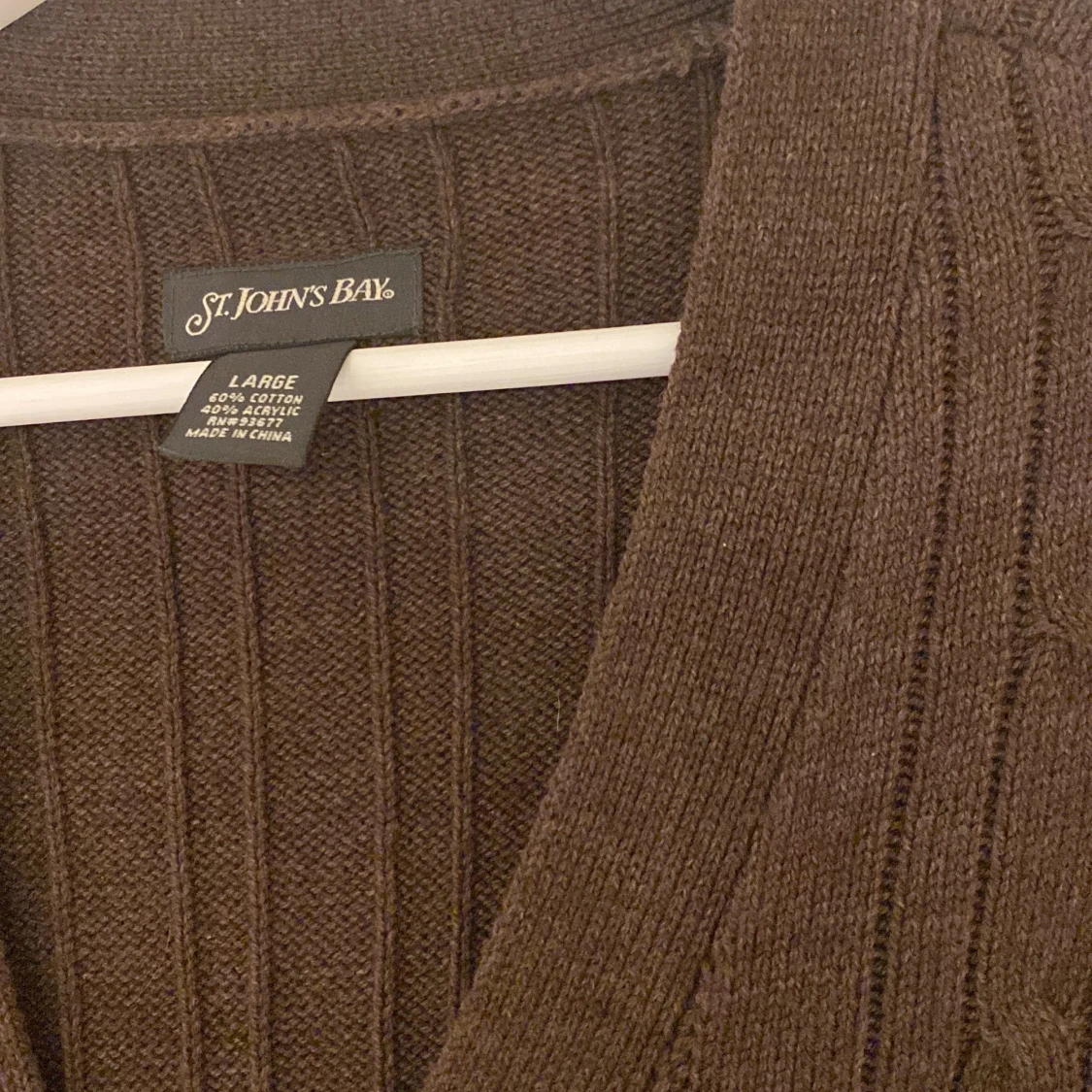 Brun stickad väst - 90