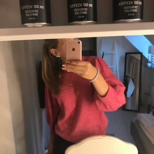 Rosa tröja  - Jättesöt rosa stickad tröja💗💗storlek m men passar xs-m💕⚡️