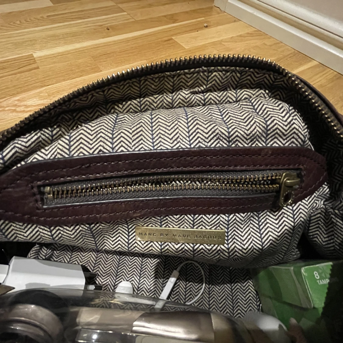 Brun Marc Jacobs - 91