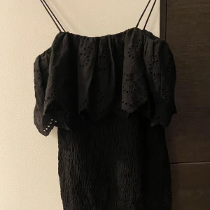 Zara klänning  - Jättesöt klänning i fint skick 