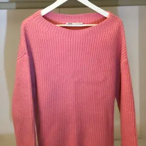 🦋Rosa stickad tröja 🦋Oversized  🦋Köpt på Zara 🦋Stl M 🦋Pris 75kr