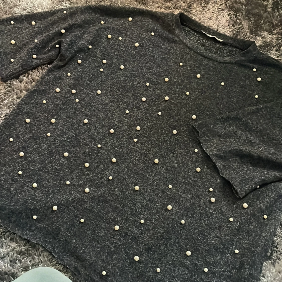 Zara tröja med pärlor