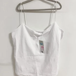 Linne strl XS NY - Linne, strl XS. Ny med lapp.  40kr + 26kr porto