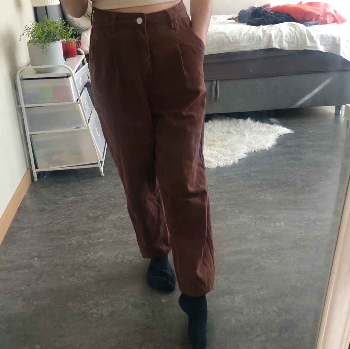 Trendiga bruna byxor  - 91