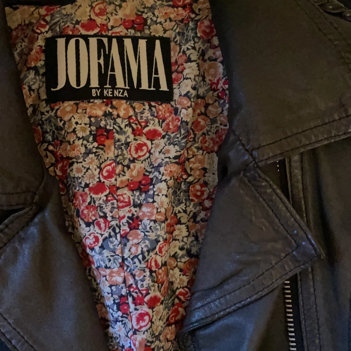 Kenza skinnjacka  - 90