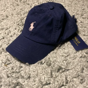 Polo Ralph Lauren keps - Helt ny Polo Ralph Lauren keps, med tag kvar.