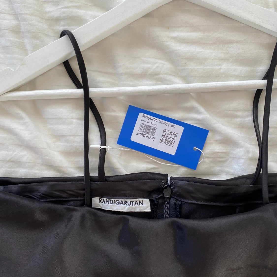 Svart balklänning  - 91