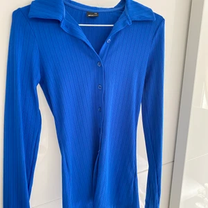 Blå topp💙 - Trendig topp💙