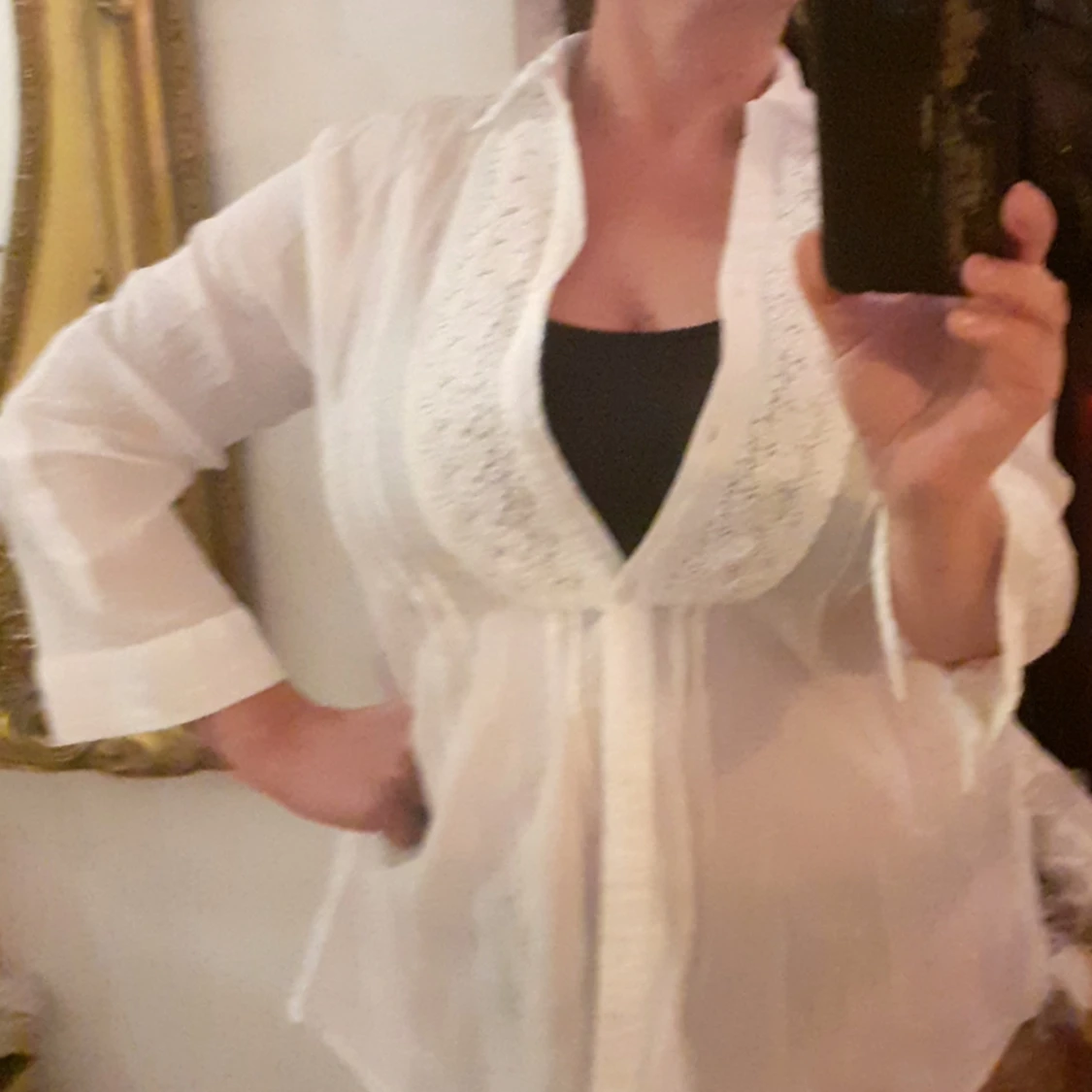 Vacker vit blus från Cityrock