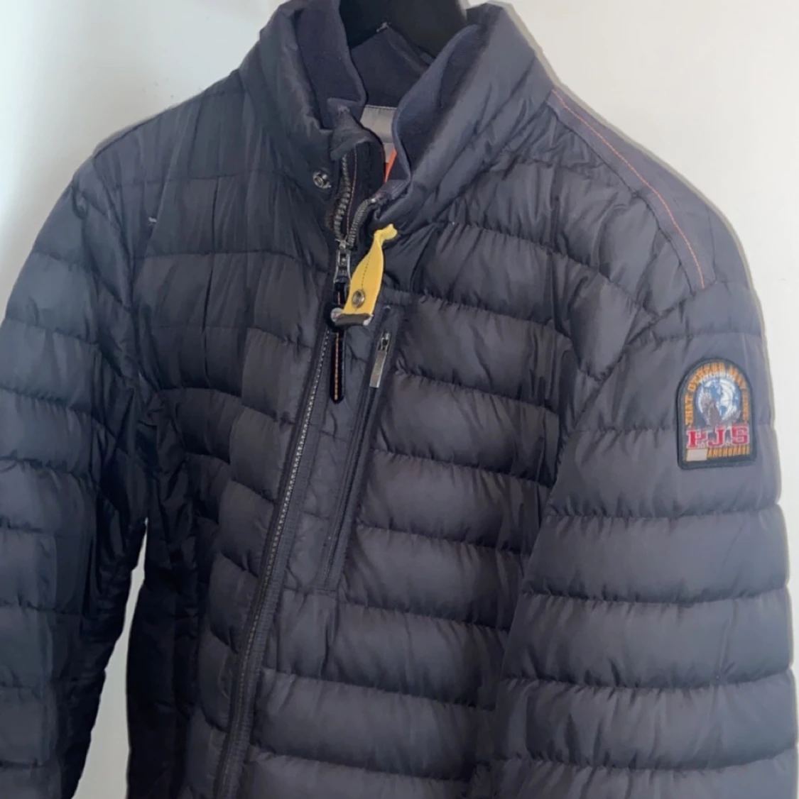 INTRESSEKOLL på min Parajumper jacka - 90