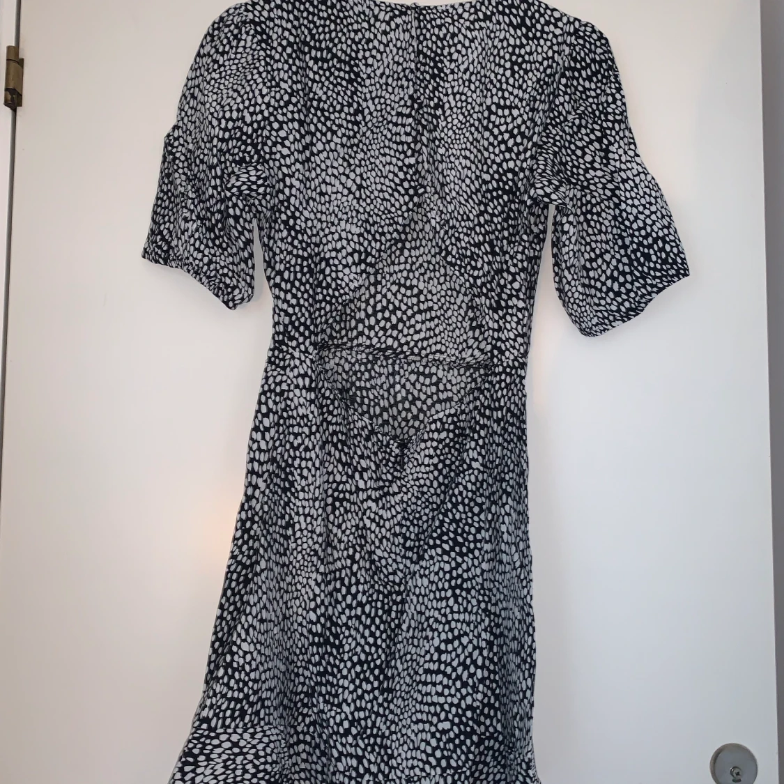 Klänning med öppen rygg från Nakd.