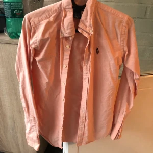 Skjorta Ralph lauren - Nyskick använd en gång ralph lauren skjorta