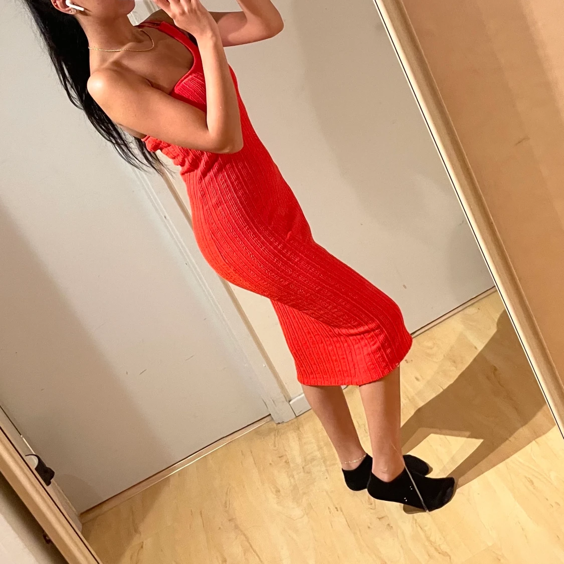 Röd klänning  - 91