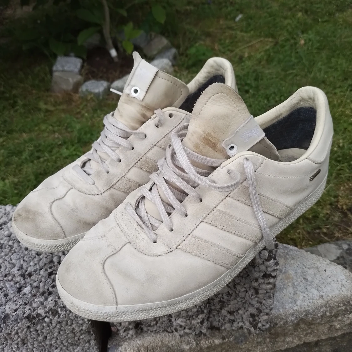 Adidas skor. Retro - 90