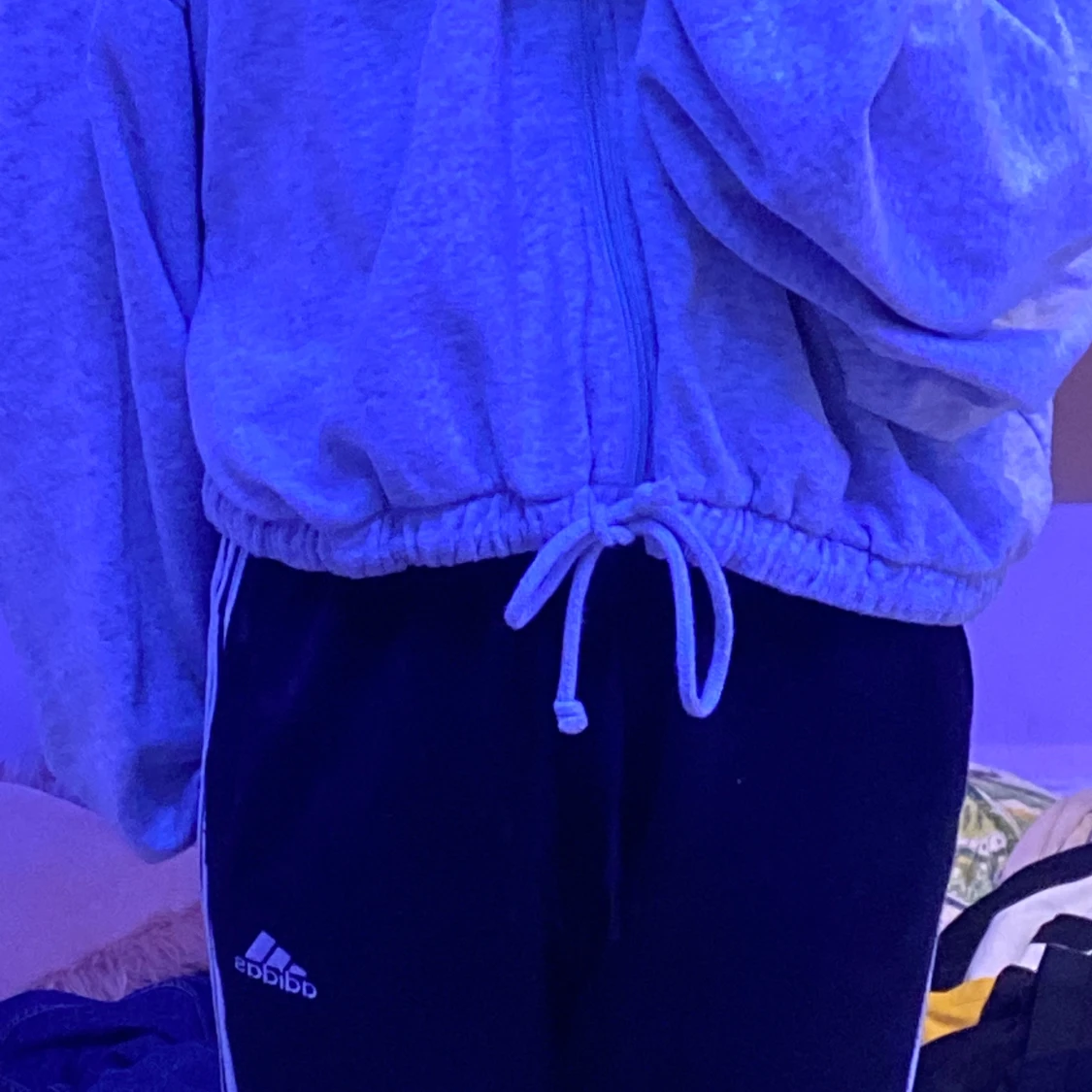 H&M kofta med dragsko.  - 90