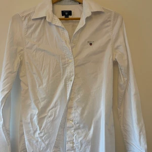 Gant skjorta  - Gant skjorta i mycket bra skick. Använd några gånger