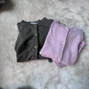 Kofta - Två basic koftor fån hm! Skriv vilken ni är intresserad av eller båda, ( köparen står för frakten)