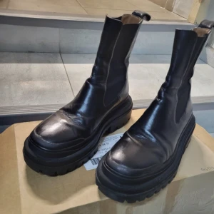 Boots Zara - Boots från Zara, köpta secondhand men aldrig använda då de var för stora 