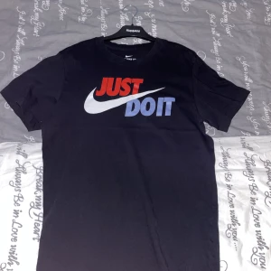 Nike t shirt  - Säljer pga den är för liten nu