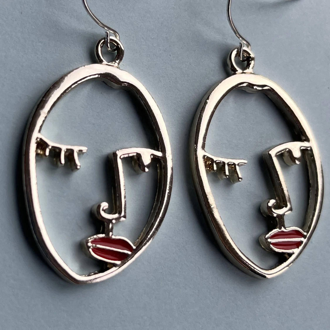 Faces örhängen ❤️ - 91