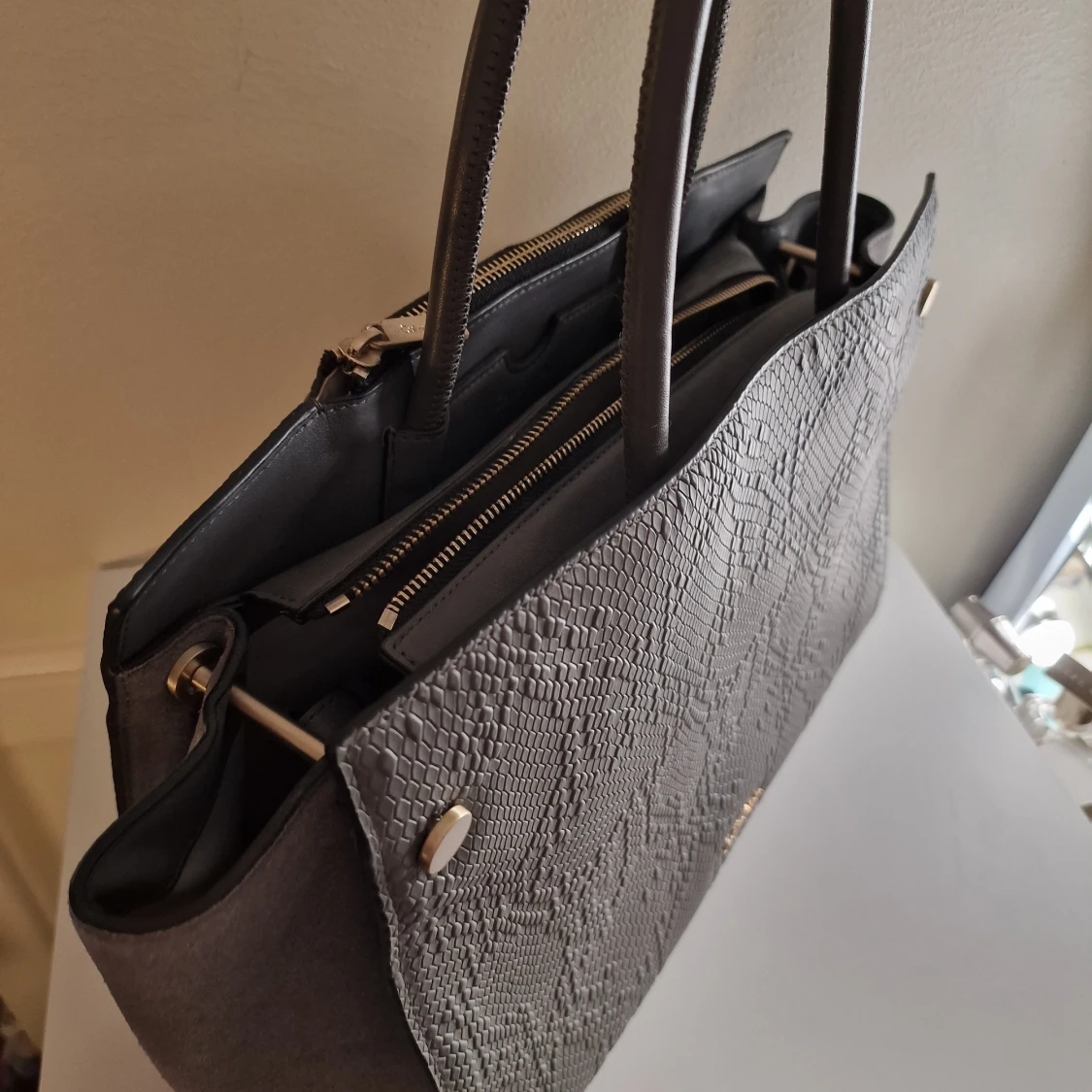 Calvin Klein Handväska (NYSKICK) - 90