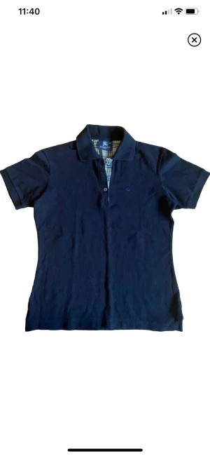 Burberry Skjorta - Passar M