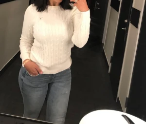 GANT tröja  - Jätte fin Gant tröja storlek S men passar även en M, använd endast två gånger. Nypris 1400kr säljes för 300kr