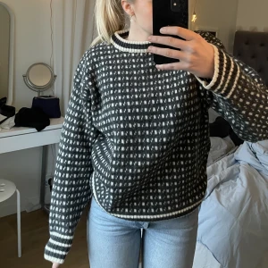 Ull tröja - Supermysig ulltröja🌟🌟🌟