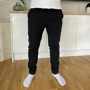 Zara Kostymbyxor - Zara Kostymbyxor  Storlek: 42