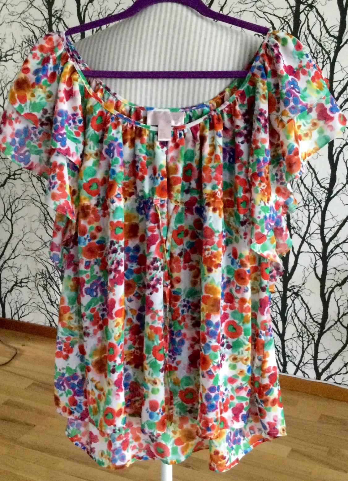 Vacker tunika / blus i polyester Nyskick! Stl 40 - 90