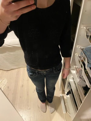 Trekvartsärmad stickad tröja - Super fin trekvartsärmad stickad tröja❤️storlek M men passar även mig som är XS❤️