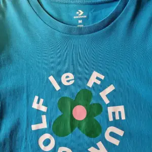 Blue golf le fleur t-shirt, very good condition  Tyler the creator x converse 